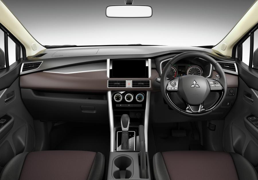 Торпедо Mitsubishi Xpander Cross 2019 года  (фото 10 из 11)